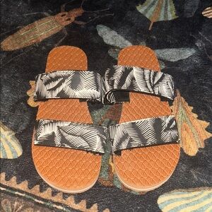 Volcom women’s slide sandals